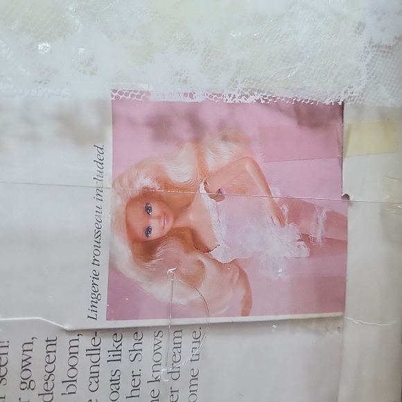 Vintage 1989 Wedding Fantasy Barbie - Picture 2 of 8